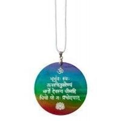 Bild von Halskette Gayatri Mantra Muschel Airbrush rainbow 5cm