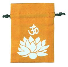 Bild von Baumwollsäckchen Om Lotus saffran 8x11cm