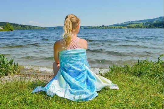 Immagine di Strandtuch Faszination Blue Lagoon von The Spirit of OM