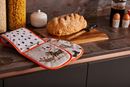 Immagine di Dog Days Double Oven Glove - Ulster Weavers