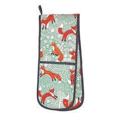 Picture of Foraging Fox Double Oven Glove - Ulster Weavers
