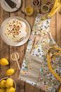 Image sur Bee Keeper Cotton Apron - Ulster Weavers