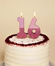 Immagine di WE HEART BIRTHDAYS GLITTER NUMBER CANDLE 9, ROSE GOLD