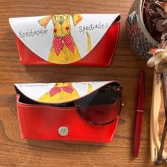 Picture of SPECTACULAR DOG GLASSES CASE