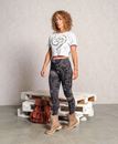 Immagine di Crop Shirt OM Time in weiss/gold von The Spirit of OM