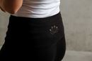 Bild von Leggings capri mit hohem Bund in schwarz von The Spirit of OM