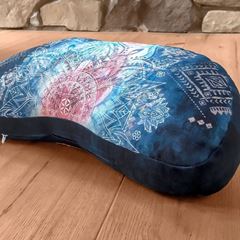 Image de Meditationskissen Halbmond in indigo-peach 40 x 10 cm von The Spirit of OM