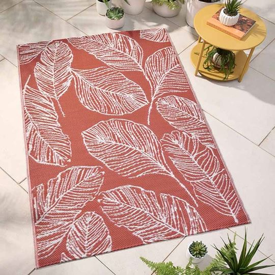 Bild von Matteo Terracotta Outdoor Rug