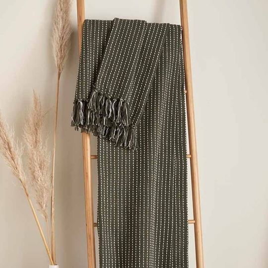 Bild von Quinn Moss 130x180cm Throw