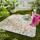 Immagine di Buzzy Bee Ochre Picnic Blanket