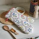 Immagine di Boho Floral Oven Gauntlet - Ulster Weavers