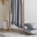 Bild von Hayden Grey 200x200cm Throw
