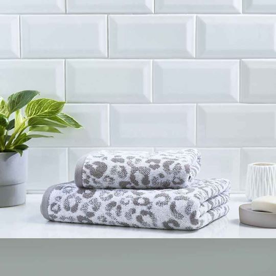 Bild von Animal Print Grey Bath Sheet  90x150cm