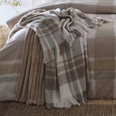 Picture of Verbier Natural 130x180cm Throw