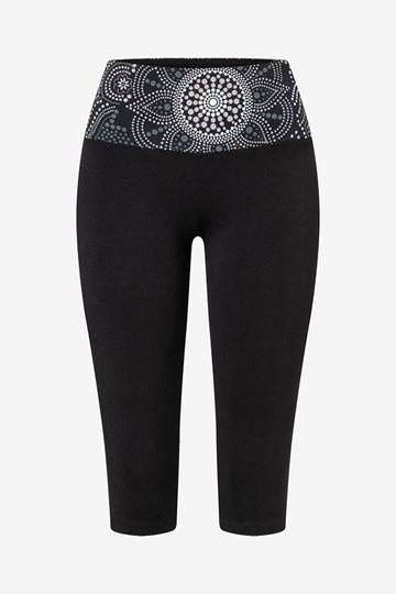 Bild von Yoga Leggings Capri Madhya "Madhu" in schwarz von The Spirit of Om