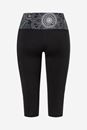 Bild von Yoga Leggings Capri Madhya "Madhu" in schwarz von The Spirit of Om