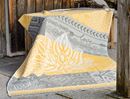 Image sur Plaid-Decke Lotus in gelb/grau von The Spirit of OM