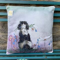 Bild von SPANIEL AND FLOWERS