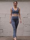 Immagine di Yoga Hose Guna in enzian von The Spirit of Om