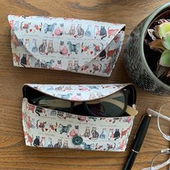 Bild von MARVELLOUS MOGGIES GLASSES CASE