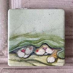 Bild von CATS WHISKERS COMPACT MIRROR