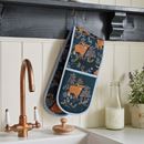 Immagine di Connie the Cow Double Oven Glove - Ulster Weavers