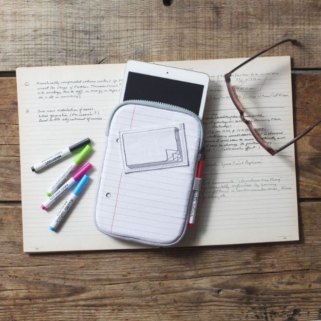 Bild von the doodle iPad case, 19x25cm