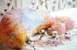 Bild von Meditationskissen Halbmond in bunt 40 x10 cm von The Spirit of OM
