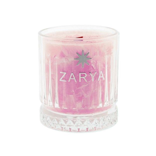 Bild von Duftkerze Winter Flower - Duftende Winterzeit aus der Zarya Collection