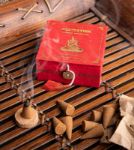 Bild von Räucherkegel Meditation in roter Box