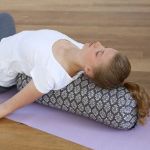 Bild von Yoga Bolster Raja Höhe 22 cm in Beige-Grau von Lotus Design