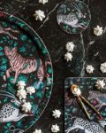 Bild von Emma J Shipley Protea/navy Tray Ø 39 - Jamida of Sweden