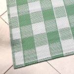 Bild von Gingham Green Outdoor Rug