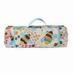 Bild von Buzzy Bee Ochre Picnic Blanket