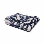 Bild von Scandi Animals Navy 120x150cm Throw