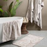Bild von Matteo Natural/White Bath Mat