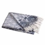 Bild von Sakari Blue 130x180cm Throw