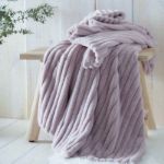 Bild von Morritz Mauve 130x180cm Throw