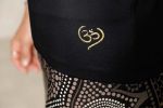 Bild von Tanktop Bambus high-neck in schwarz von The Spirit of OM
