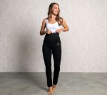 Bild von Yogahose lang mit Umschlagbund in schwarz von The Spirit of OM