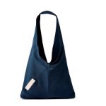 Bild von Tira Canvas Dark Denim Umhängetasche