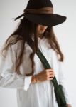 Bild von Mati Corduroy Forest Green Umhängetasche