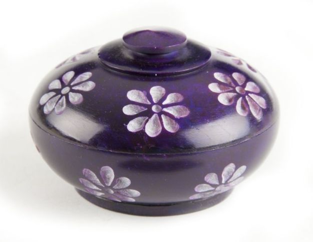 Bild von Blumendöschen, lila