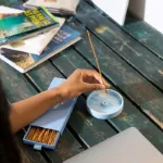 Bild von Bloom Räucherstäbchenhalter rund Blau marmorisiert