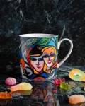 Bild von Ulrica Hydman Vallien Romance Mug 90x87 - Jamida of Sweden