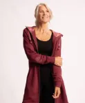 Bild von Longjacke Karuna Patala in tiefrot von The Spirit of OM