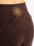 Bild von Yoga Hose Guna in braun von The Spirit of Om