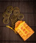 Bild von Kleine Chinesische Glücksmünzen