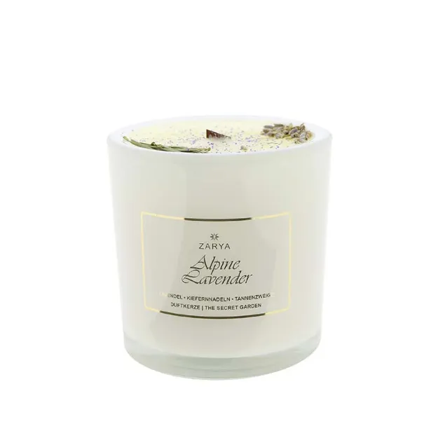 Bild von Duftkerze Alpine Lavender aus der Zarya Collection