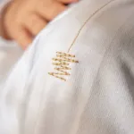 Bild von Sweaty OM Mani in natur/sand/gold von The Spirit of OM